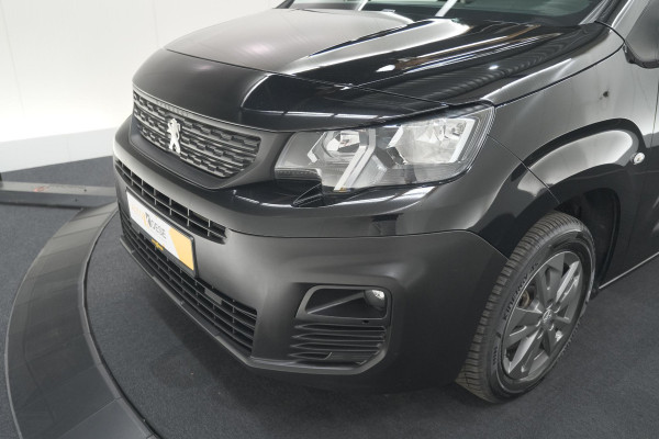 Peugeot Partner 1.5 BlueHDi 130 EAT8 S&S L1 | Houten laadvloer | Trekhaak | Camera | Parkeersensoren | Apple Carplay