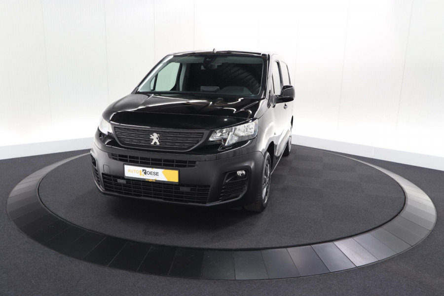 Peugeot Partner 1.5 BlueHDi 130 EAT8 S&S L1 | Houten laadvloer | Trekhaak | Camera | Parkeersensoren | Apple Carplay