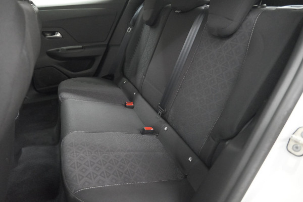 Opel Mokka Turbo 130 AT8 Edition | Camera | Parkeersensoren | Navigatie | Apple Carplay | Stoelverwarming