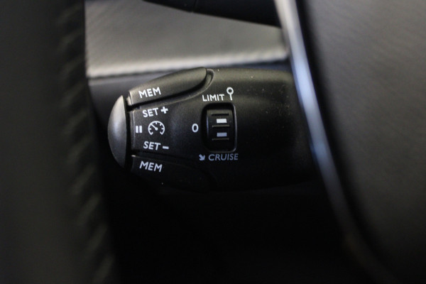 Peugeot 208 1.2 PureTech 75 Active |Carplay|