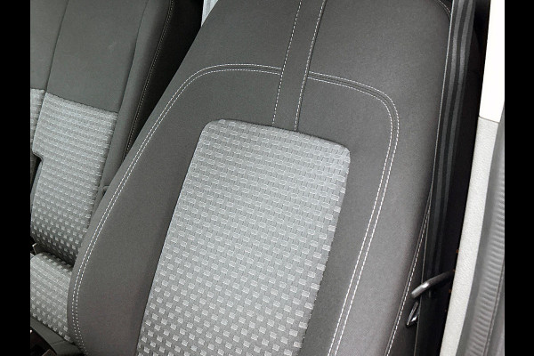 Ford Transit Connect 1.5 EcoBlue Automaat L2 Trend Navigatie Airco Parkeersensoren Cruise Control 3Zits Camera DAB+