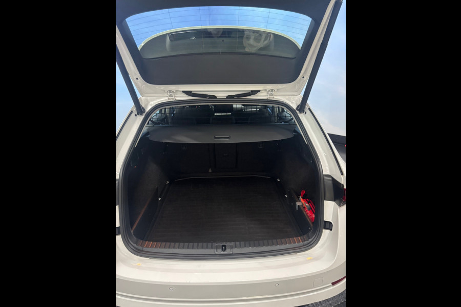 Škoda Octavia Combi 1.0 e-TSI Business Edition Plus Automaat | Navi | Clima | PDC