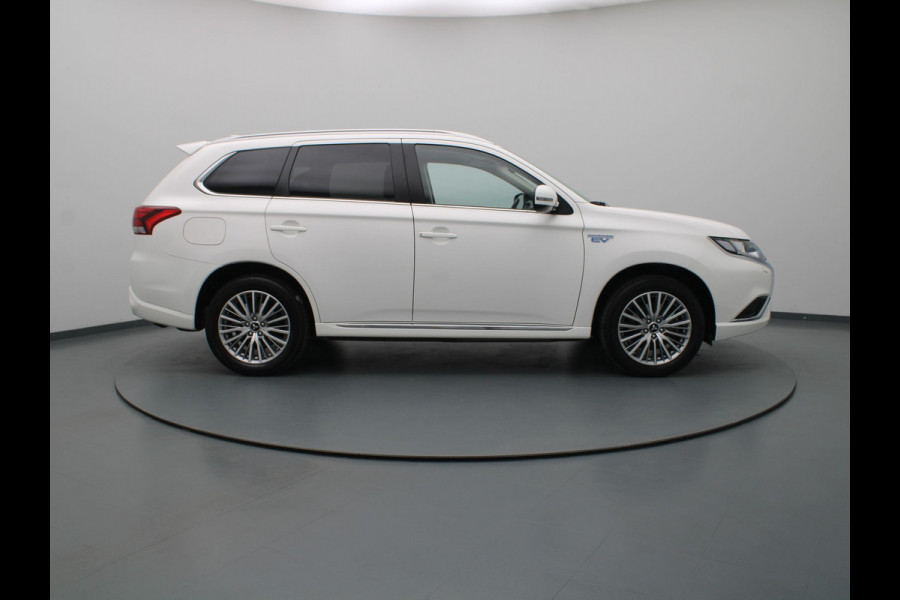 Mitsubishi Outlander 225pk PHEV Intense Apple Carplay/Android Auto | Climate
