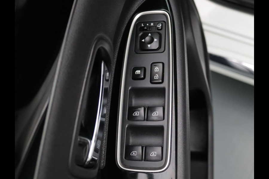 Mitsubishi Outlander 225pk PHEV Intense Apple Carplay/Android Auto | Climate