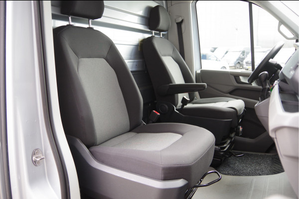 Volkswagen Crafter 35 2.0 TDI N1! DUBBELLUCHT BAKWAGEN, 1000KG LAADKLEP, 164PK AUT. LED, GEVEERDE STOEL, NAVI, CRUISE, AIRCO, VOORRUIT VERWARMING,