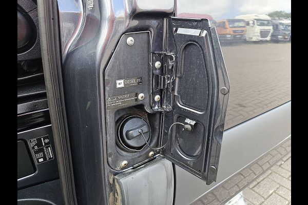 Mercedes-Benz Sprinter 317 1.9 CDI L2H2 RWD L2H2 Automaat MBUX Airco Cruise Control Camera Parkeersensoren Stoelverwarming
