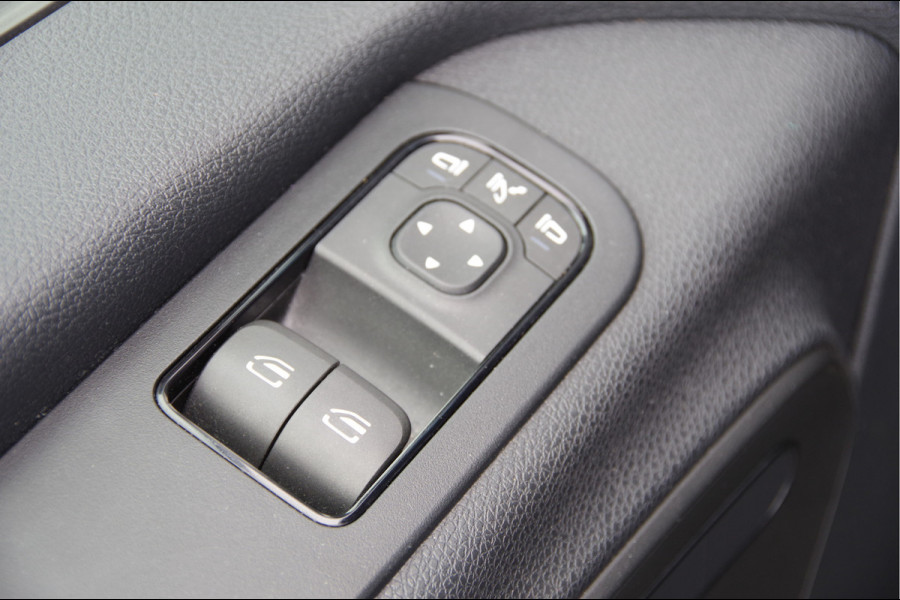 Mercedes-Benz Sprinter 317 1.9 CDI L1H1 RWD AUT. LED, ADAPT. CRUISE, MBUX 10'', GEV. STOEL, CAMERA, NAVI, CLIMA, VOORRUITVERWARMING