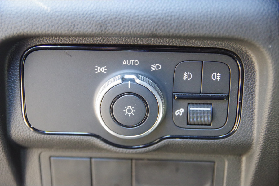 Mercedes-Benz Citan 110 CDI L1 2X SCHUIFDEUR, LED, CAMERA, CLIMA, CRUISE, LEDER STUUR, PARKEERSENSOREN, DUBBELE SCHUIFDEUR, 2 SCHUIFDEUREN