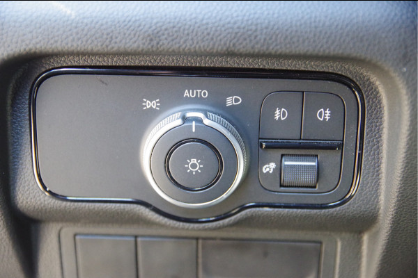 Mercedes-Benz Citan 110 CDI L1 2X SCHUIFDEUR, LED, CAMERA, CLIMA, CRUISE, LEDER STUUR, PARKEERSENSOREN, DUBBELE SCHUIFDEUR, 2 SCHUIFDEUREN