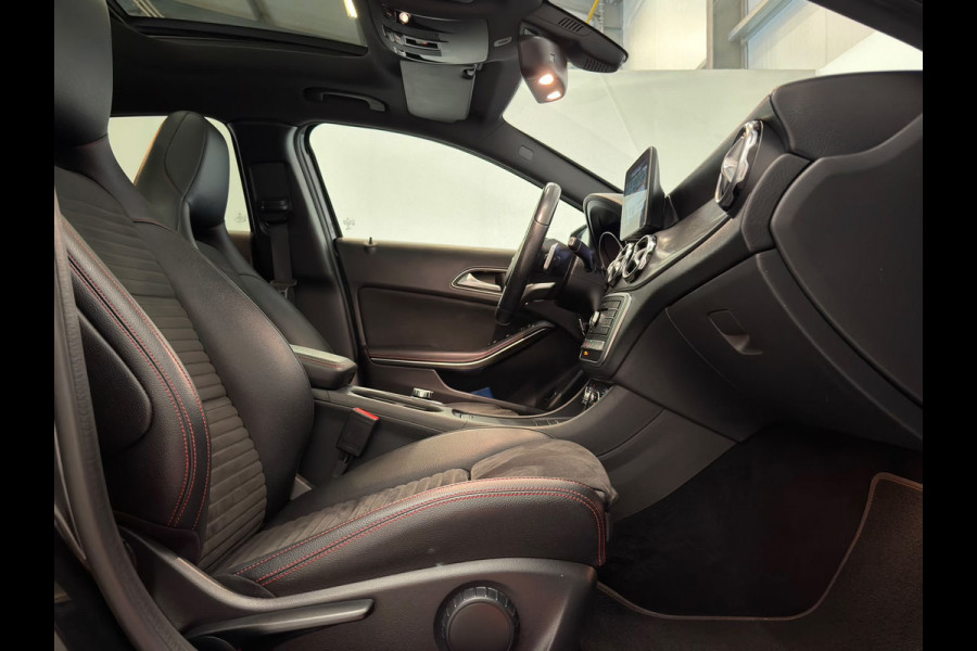 Mercedes-Benz GLA 250 4Matic / AMG / Pano / 19 inch
