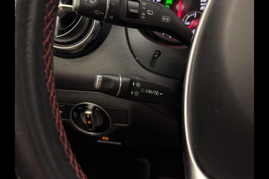 Mercedes-Benz GLA 250 4Matic / AMG / Pano / 19 inch