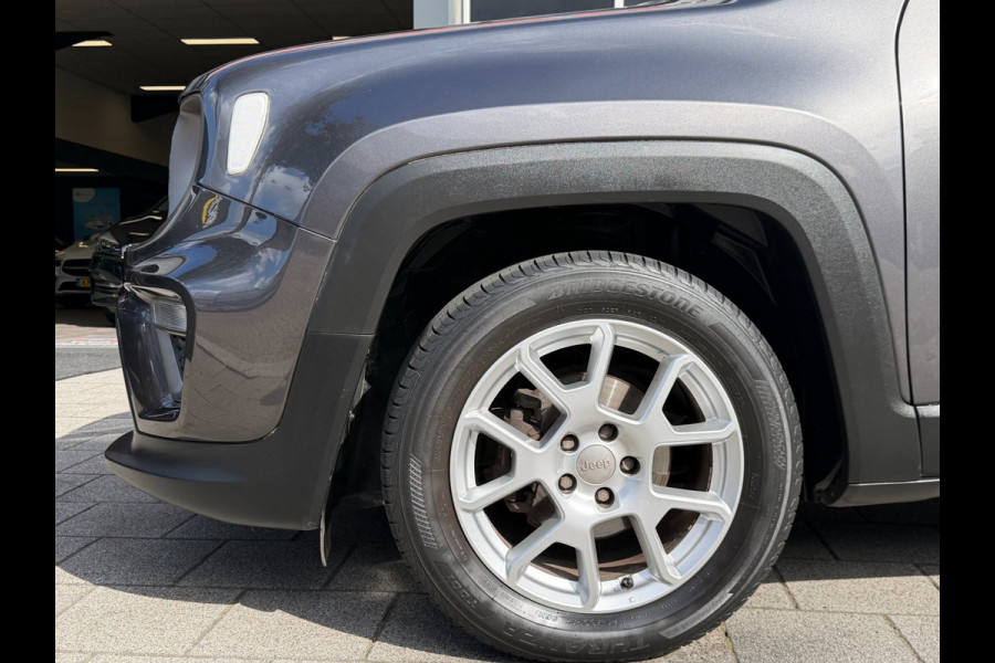 Jeep Renegade 1.0T 88 kW T-GDI CAT Limited - Navigatie I Airco I Sport velgen I Xenon I PDC I Veiligheid pakket