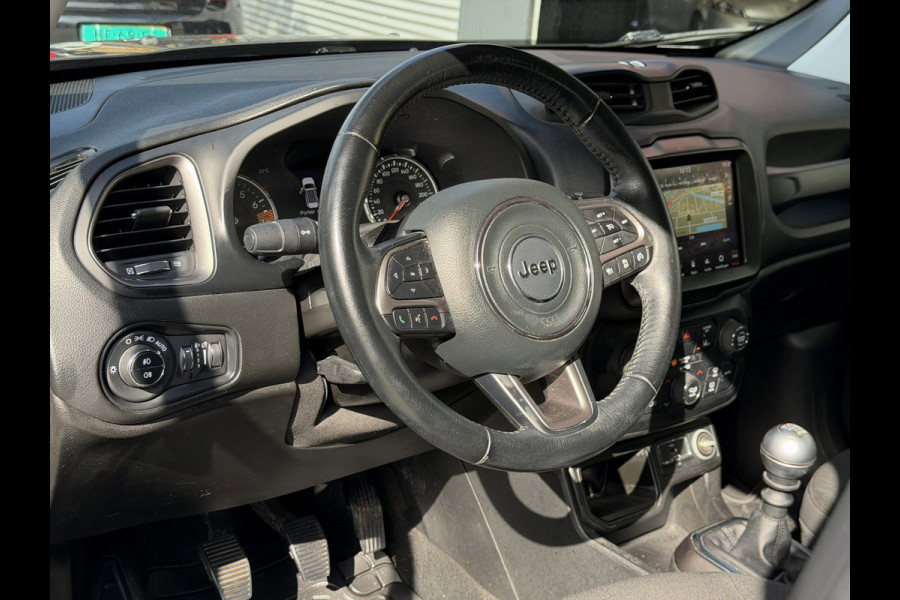 Jeep Renegade 1.0T 88 kW T-GDI CAT Limited - Navigatie I Airco I Sport velgen I Xenon I PDC I Veiligheid pakket