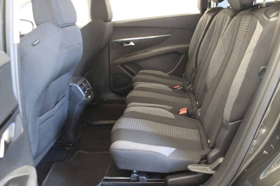 Peugeot 5008 1.2 PureTech Active Avantage |Navi|Carplay|