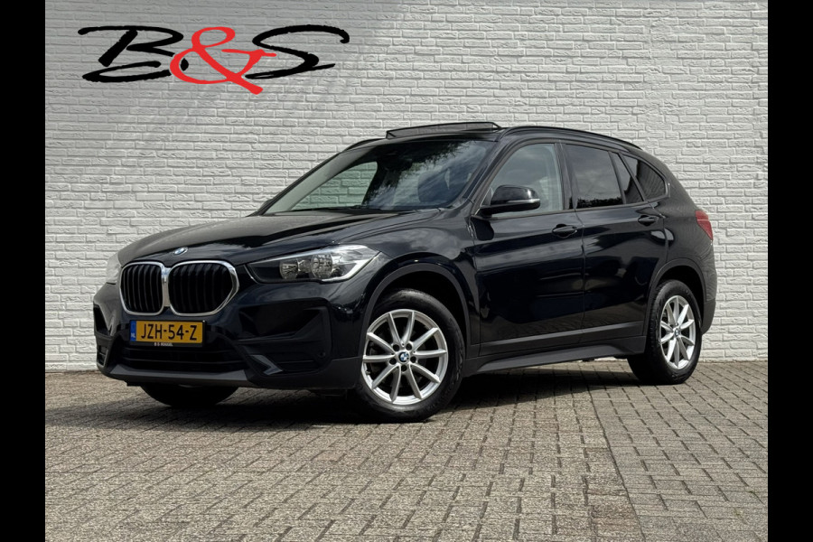 BMW X1 SDrive 1.8i High Executive Head Up display Climate Cruise Pano Leer Navi PDC voor en achter