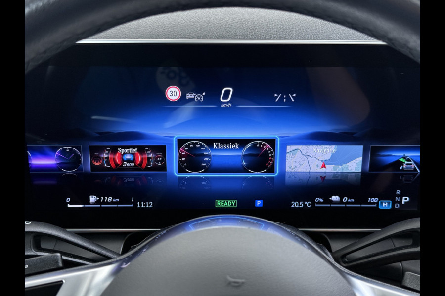 Mercedes-Benz GLC 300e 4Matic // Trekhaak // Panoramadak // 360 Camera // Distronic // GRATIS Winterbandenset // Carplay
