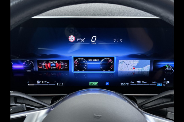 Mercedes-Benz GLC 300e 4Matic // Trekhaak // Panoramadak // 360 Camera // Distronic // GRATIS Winterbandenset // Carplay