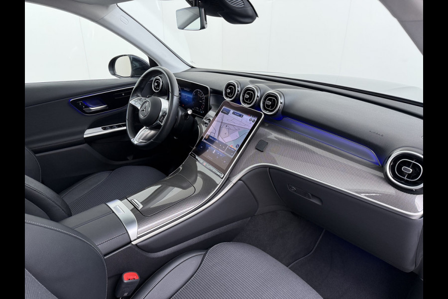 Mercedes-Benz GLC 300e 4Matic // Trekhaak // Panoramadak // 360 Camera // Distronic // GRATIS Winterbandenset // Carplay