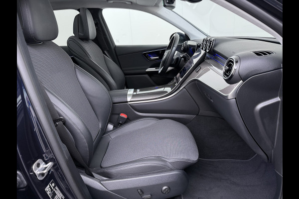 Mercedes-Benz GLC 300e 4Matic // Trekhaak // Panoramadak // 360 Camera // Distronic // GRATIS Winterbandenset // Carplay