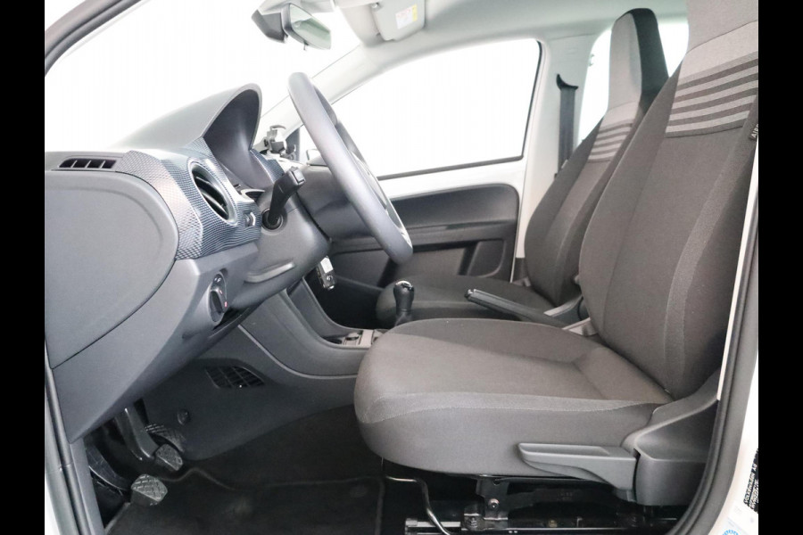Volkswagen up! 1.0 65 pk | Navigatie via App | Airco | Parkeersensoren achter | Achteruitrijcamera | Cruise control |