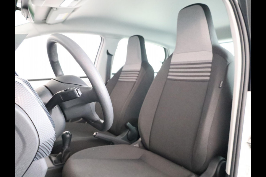 Volkswagen up! 1.0 65 pk | Navigatie via App | Airco | Parkeersensoren achter | Achteruitrijcamera | Cruise control |