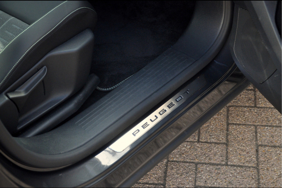 Peugeot 3008 1.2 Hybrid 145 GT | Camera | Navigatie | Zeer nette staat!