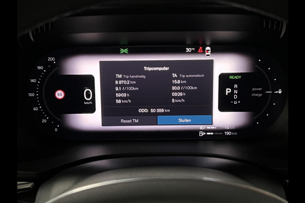 Volvo XC60 T6 AWD Recharge Plus Dark Adaptive cruise | Open dak | Stuur-/Stoelverwarming | Harman & Kardon | Camera | Google | 21" wielen