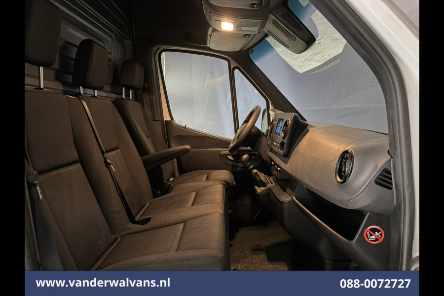 Mercedes-Benz Sprinter 314 CDI 143pk L2H2 Euro6 Airco | Camera | Imperiaal | Trekhaak | Apple Carplay | Cruisecontrol Android Auto, Stoelverwarming, Parkeersensoren, Bijrijdersbank