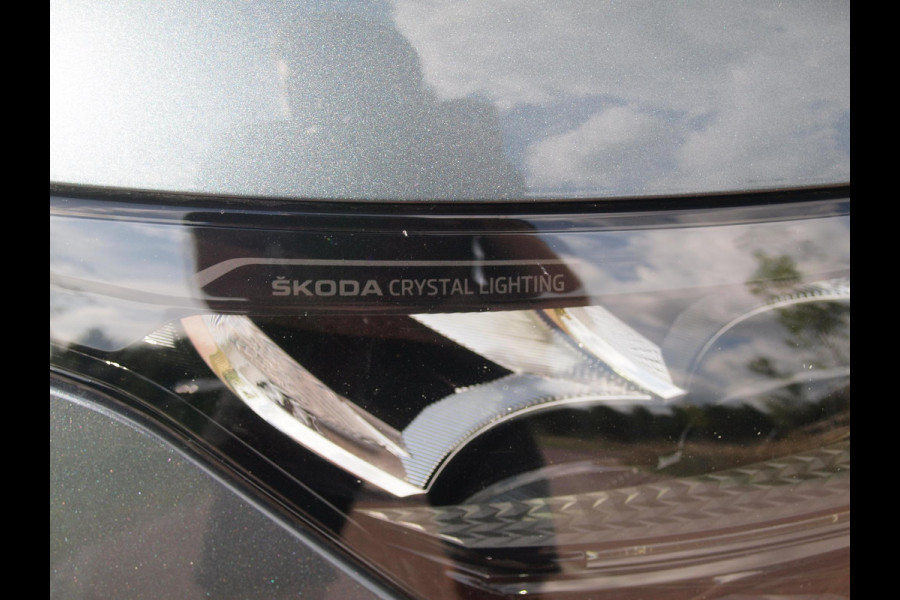 Škoda ENYAQ iV 80 | Panoramadak | Camera | Sfeerverlichting | ACC | NL-Auto |