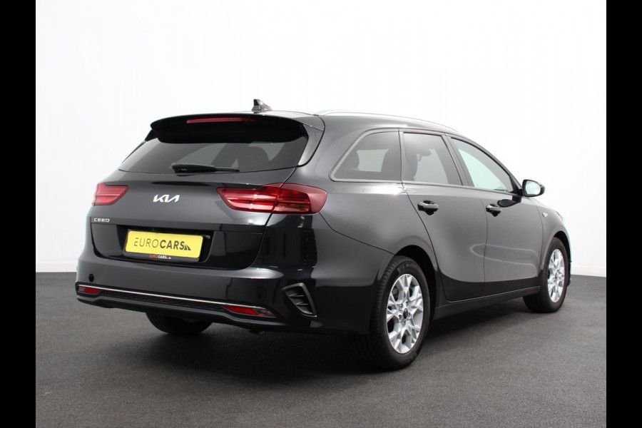 Kia Ceed Sportswagon 1.0 T-GDi 120pk Dynamic Line Climate control Cruise control Apple Carplay/ Android Auto Navigatie Stuur + stoel verwarming Achteruitrijcamera