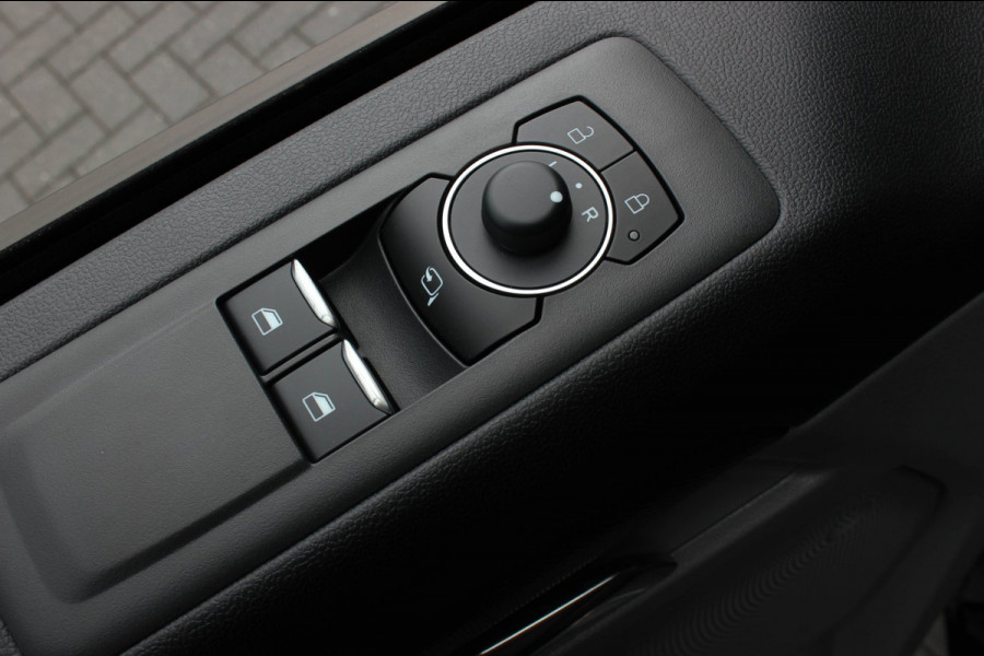 Ford E-Transit Cust. 340 L2H1 Limited 71kWh 218PK / 360 CAMERA / 370KM RANGE / APPLE CARPLAY /DRIVERS- PACK / FULL OPTION / BLACK