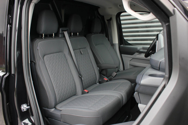 Ford E-Transit Cust. 340 L2H1 Limited 71kWh 218PK / 360 CAMERA / 370KM RANGE / APPLE CARPLAY /DRIVERS- PACK / FULL OPTION / BLACK