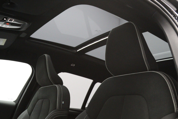 Volvo XC40 Recharge Twin Ultimate 82 kWh 408 PK, Panoramadak, Harman/Kardon, 360 Camera, 4X Stoelverwarming