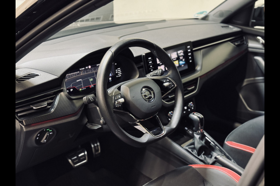Škoda Kamiq 1.5 TSI ACT Monte Carlo | Panorama | TravelAss. | Camera