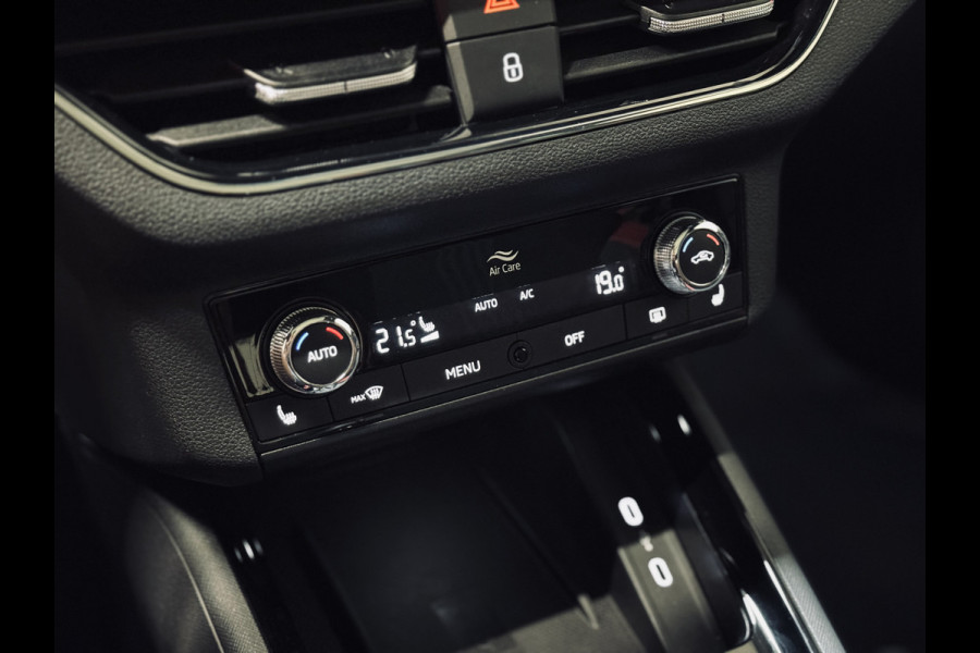 Škoda Kamiq 1.5 TSI ACT Monte Carlo | Panorama | TravelAss. | Camera