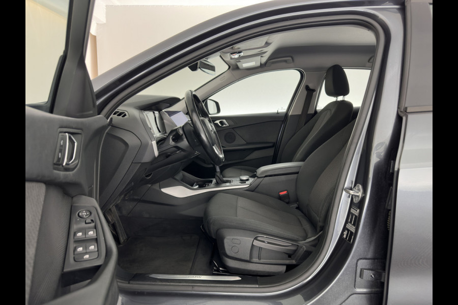 BMW 1-serie 116d (INCL.BTW) *NAVI-FULLMAP | COMFORT-SEATS | DAB+ | ECC | PDC | CRUISE | 16''ALU*
