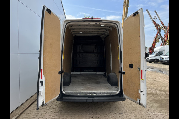 MAN TGE 3.140 2.0 TDI Automaat L3H3 Airco Cruise Control Carplay Camera Parkeersensoren V+A