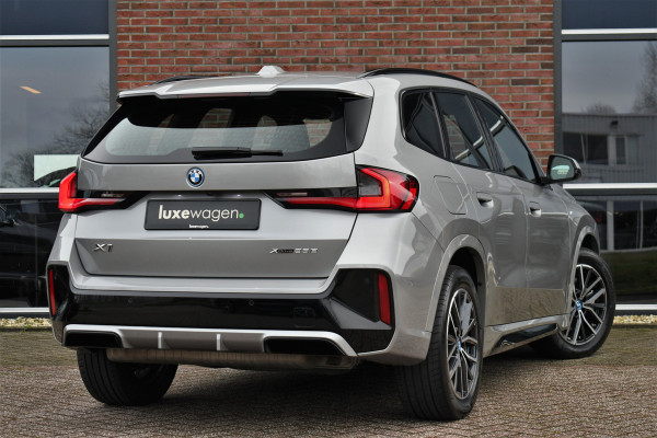 BMW X1 xDrive25e M-Sport ACC HUD E-zetels 360-cam Shadowline