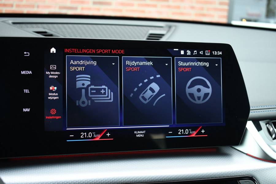 BMW X1 xDrive25e M-Sport ACC HUD E-zetels 360-cam Shadowline