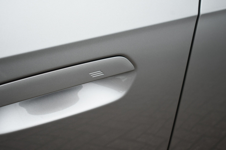 BMW X1 xDrive25e M-Sport ACC HUD E-zetels 360-cam Shadowline