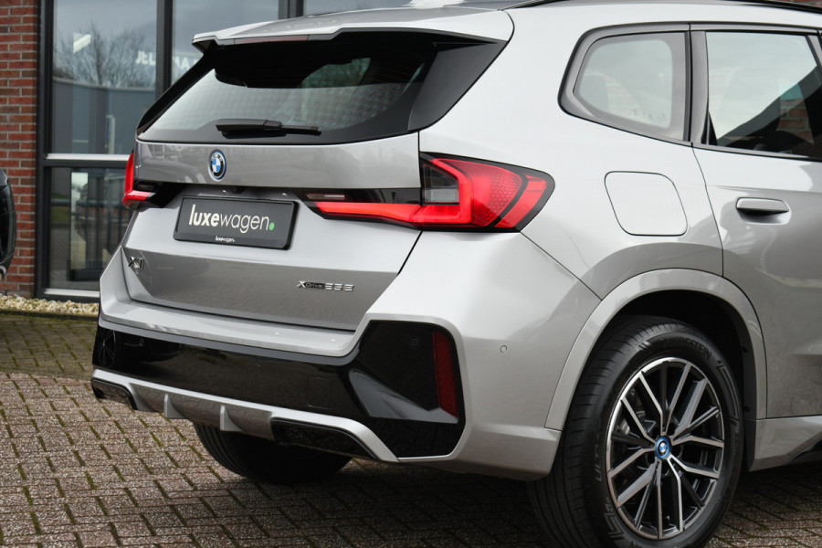 BMW X1 xDrive25e M-Sport ACC HUD E-zetels 360-cam Shadowline