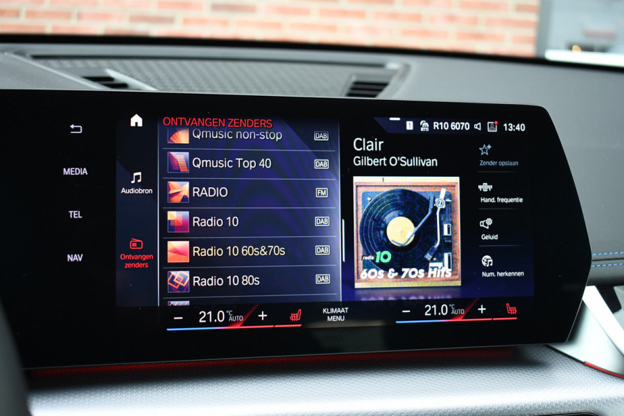 BMW X1 xDrive25e M-Sport ACC HUD E-zetels 360-cam Shadowline