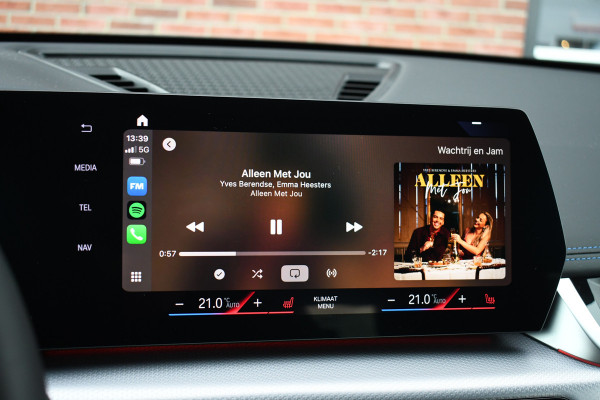 BMW X1 xDrive25e M-Sport ACC HUD E-zetels 360-cam Shadowline