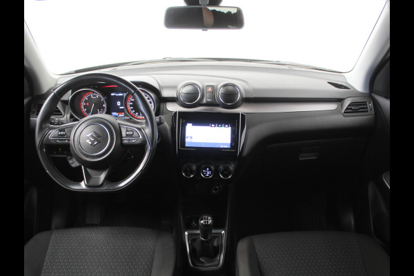 Suzuki Swift 1.2 Style Smart Hybrid CLIMATE | CAMERA | CARPLAY | LMV16 | LED | DAB | ADAPCRUISE | NAVI | STOELVERW | PDCA
