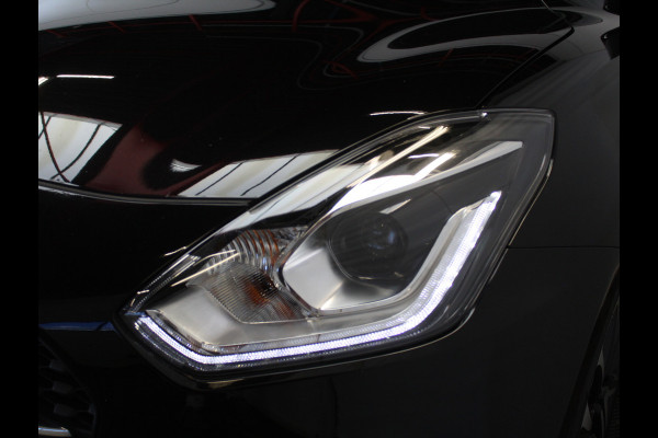 Suzuki Swift 1.2 Style Smart Hybrid CLIMATE | CAMERA | CARPLAY | LMV16 | LED | DAB | ADAPCRUISE | NAVI | STOELVERW | PDCA