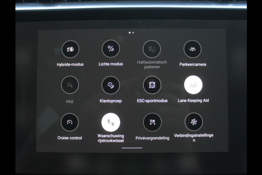 Lynk & Co 01 1.5 CARPLAY | CLIMATE | STOELVERW | 360CAMERA | PANODAK | WIFI | LED | DAB | NAVI | ELECSTOEL+MEM | ELECAKLEP | ADAPCRUISE