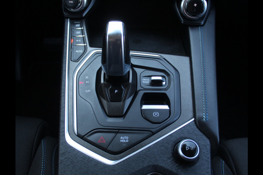 Lynk & Co 01 1.5 CARPLAY | CLIMATE | STOELVERW | 360CAMERA | PANODAK | WIFI | LED | DAB | NAVI | ELECSTOEL+MEM | ELECAKLEP | ADAPCRUISE
