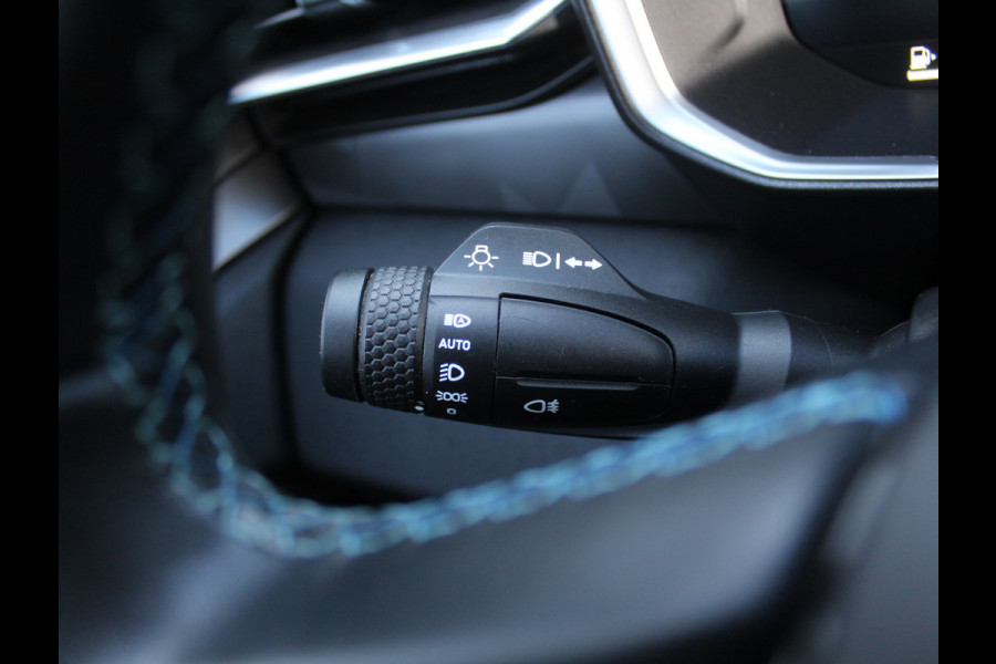 Lynk & Co 01 1.5 CARPLAY | CLIMATE | STOELVERW | 360CAMERA | PANODAK | WIFI | LED | DAB | NAVI | ELECSTOEL+MEM | ELECAKLEP | ADAPCRUISE