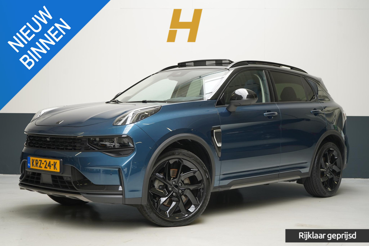 Lynk & Co 01 1.5 | Zwart optiek | Panoramadak | Camera | Navigatie | Memory | Lm velgen