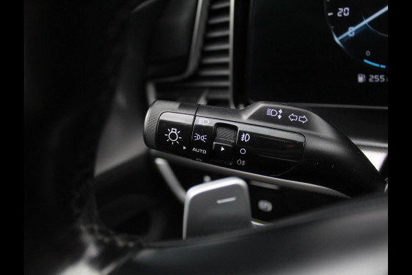 Kia Sportage 1.6 T-GDi Hybrid GT-Line CLIMATE | STOEL/STUURVERW | ELECSTOELVERST | CARPLAY | PANODAK | AFNBTRHAAK | LEDER | DAB | CAMERA | AD